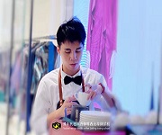 IMM尹默品牌服裝促銷活動特邀請展翅咖啡學員到現場3D咖啡打印